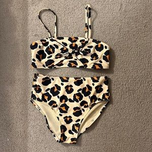 Girl’s two piece (10/12)
